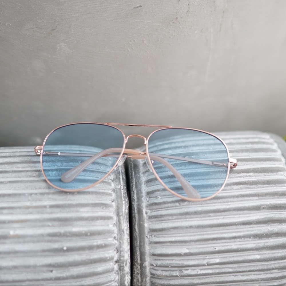 Colored Lens Aviator Sunglasses - Picture 2 of 6